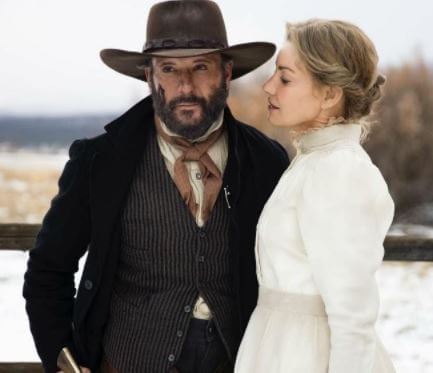 Maggie Elizabeth McGraw parents Tim McGraw and Faith Hills looking dashing from their movie.